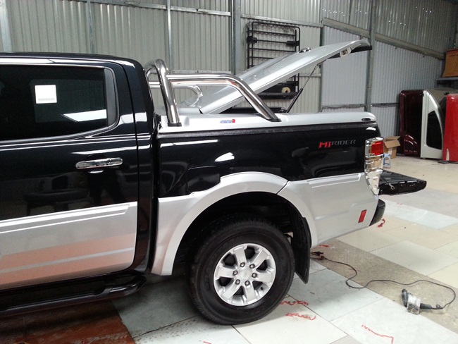ford ranger inox the thao 2015