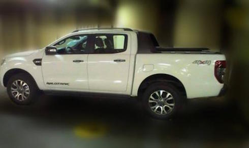he lo hinh anh ford ranger 2015