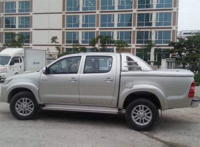 nap thung canopy hilux toyota